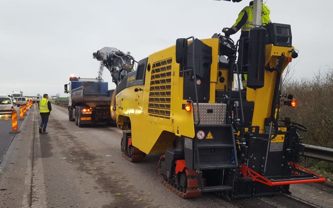 Bomag demonstrerar unika asfaltsfräsen