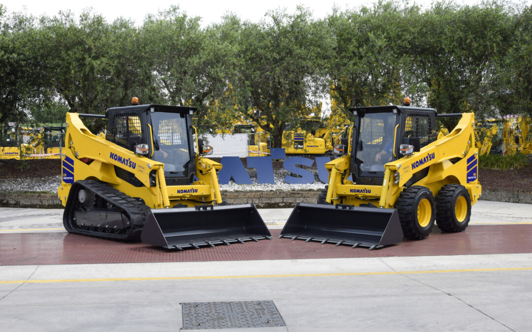 Komatsu presenterar ny skidsteer-loader och kompakt bandlastare på Bauma 2025